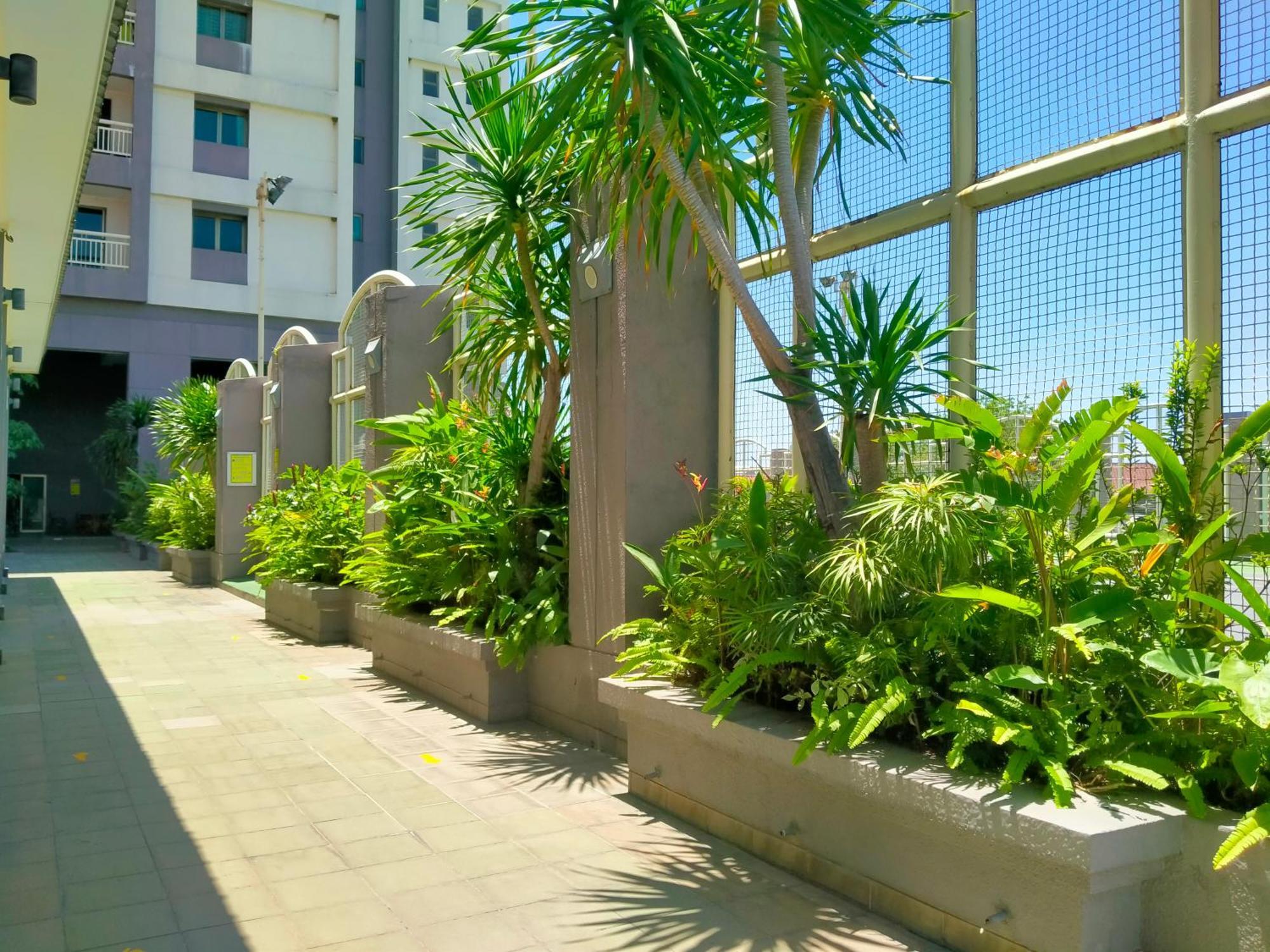 Apartemen Puncak Marina Sorabaya Extérieur photo