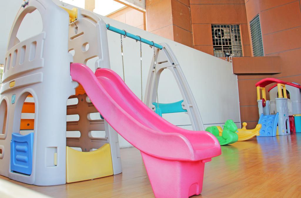 Apartemen Puncak Marina Sorabaya Extérieur photo